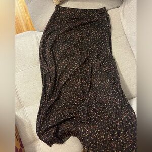 Free People medium Black Floral Print maxi skirt